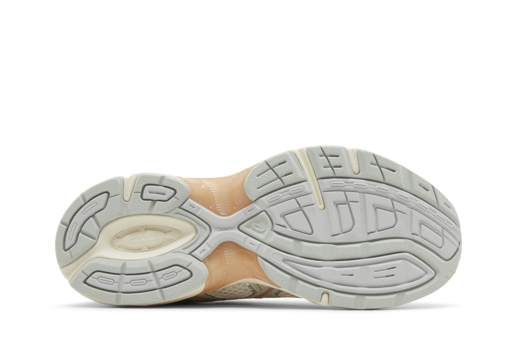 ASICS Gel-1130 Cream Light Sage (Women's) - 1202A164-250