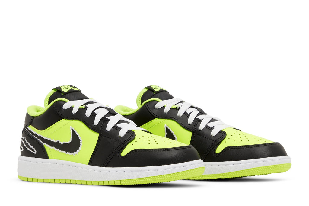 Jordan 1 Low SE Black Cat Volt (GS) - DX6666-701