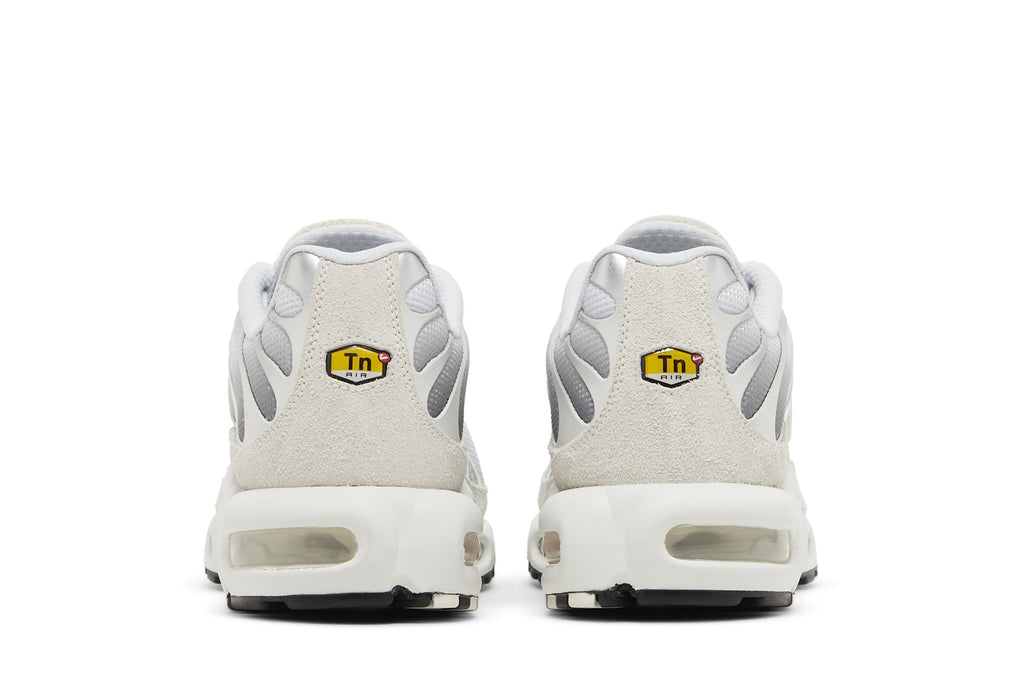 Nike Air Max Plus Sail Pure Platinum Silver - FN7813-001