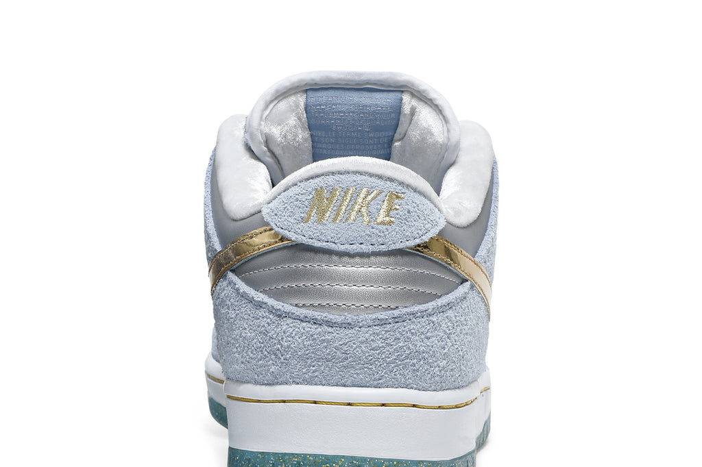 Nike SB Dunk Low Sean Cliver - DC9936-100