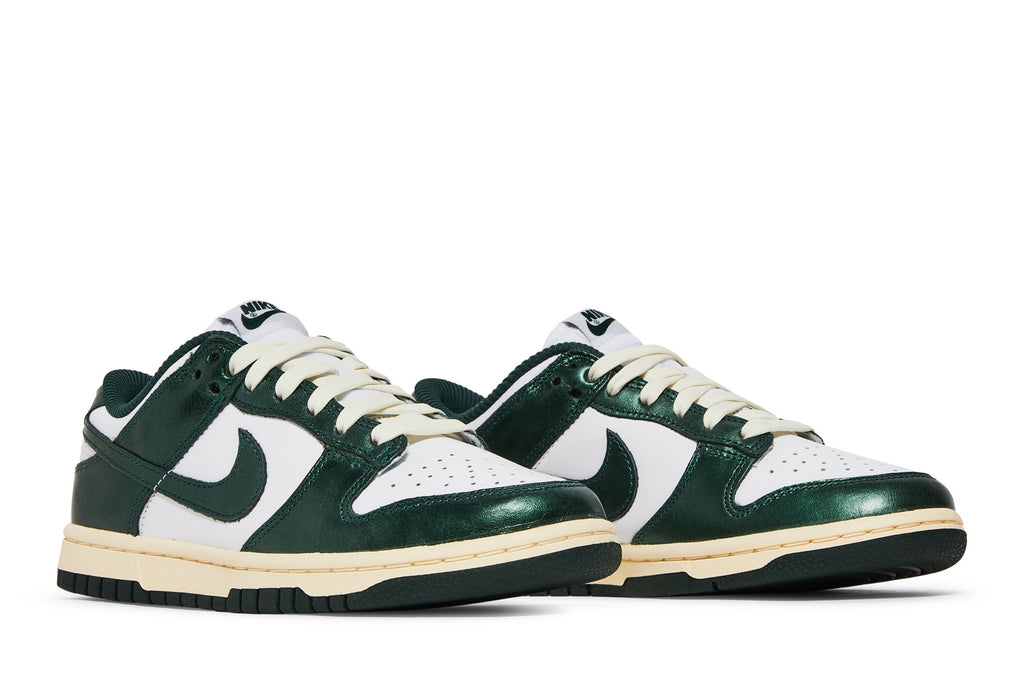 Nike Dunk Low Vintage Green (Women's) - DQ8580-100