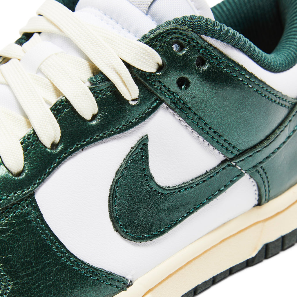 Nike Dunk Low Vintage Green (Women's) - DQ8580-100